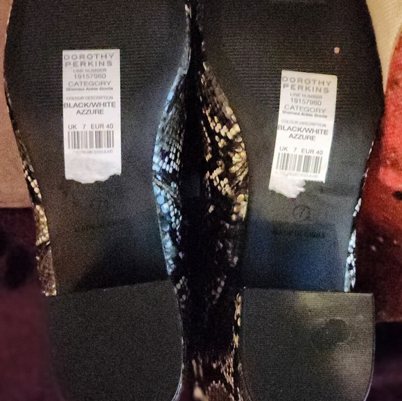 Boots - Picture 2 of 4